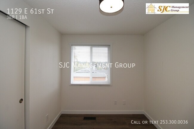 Building Photo - 3 bedroom and one bath home for rent