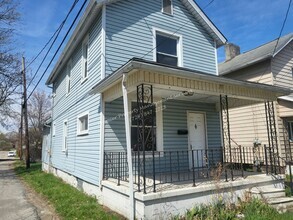 Building Photo - 509 Blaine St