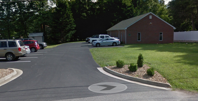 Primary Photo - 3696 Waterlick Rd
