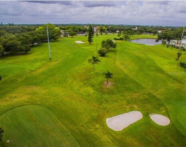 Building Photo - 2457 Ecuadorian Way