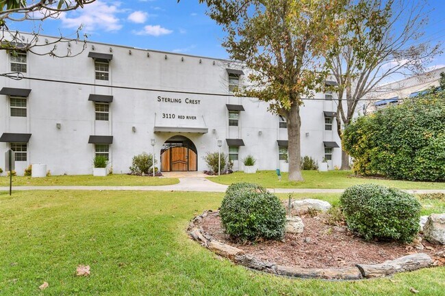 Building Photo - 3110 Red River St