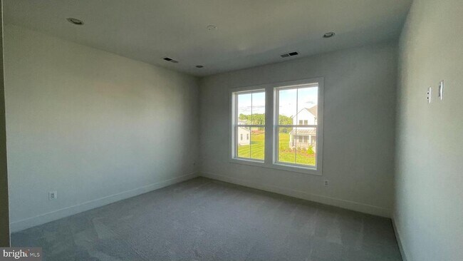 Building Photo - 24827 Yellow Poplar Pl