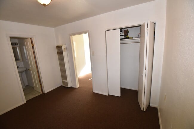 Building Photo - 1133 Valley Manor Ct