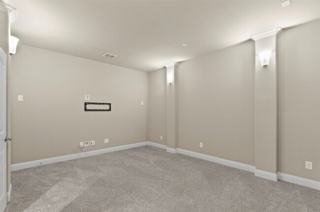 Building Photo - 1810 Wichita Dr