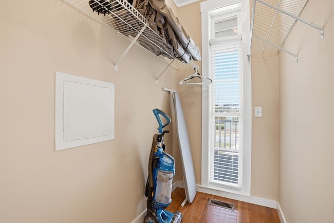 Building Photo - Fully Furnished Home on Tybee Island for Lease!