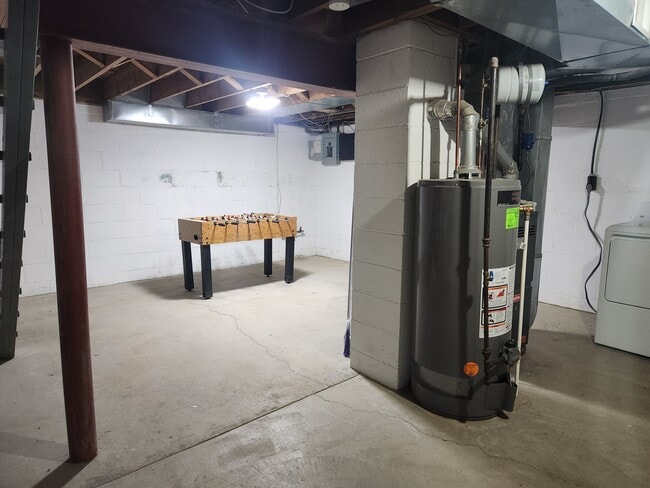 Building Photo - 432 3rd Ave