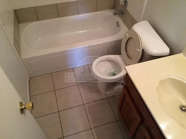 Building Photo - 2101 Ruger Dr