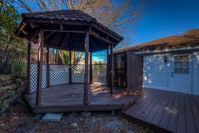 Building Photo - 225 Sovereign Ct