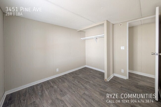 Building Photo - 3451 Pine Ave