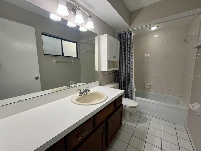 Building Photo - 6576 Sweetbriar Ln