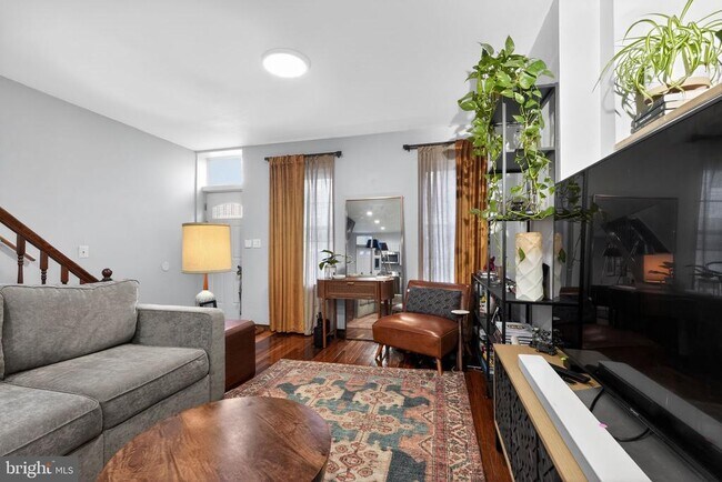 Building Photo - 1616 Webster St