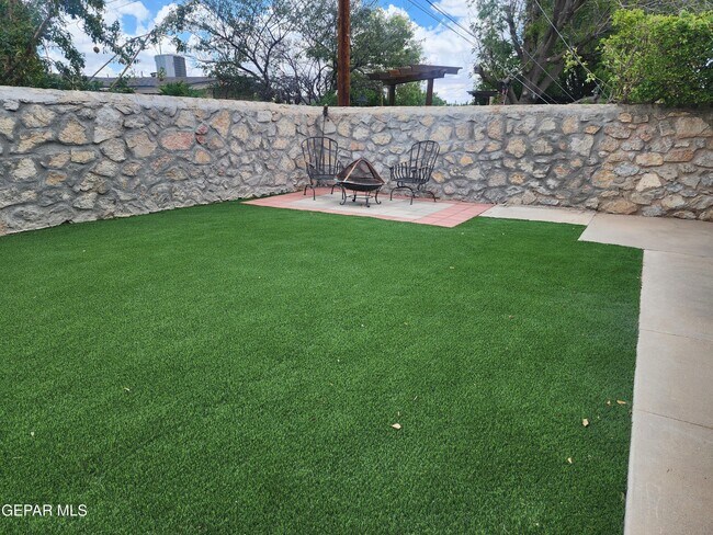 Building Photo - 9008 Turrentine Dr