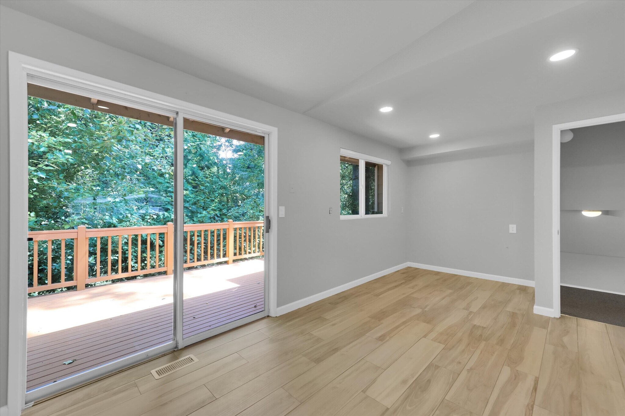 Building Photo - 9374 NE 120th Pl