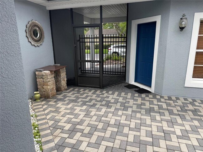Building Photo - 275 Rock Springs Dr