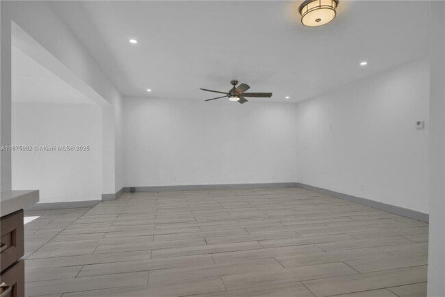 Building Photo - 17144 SW 112th Ct