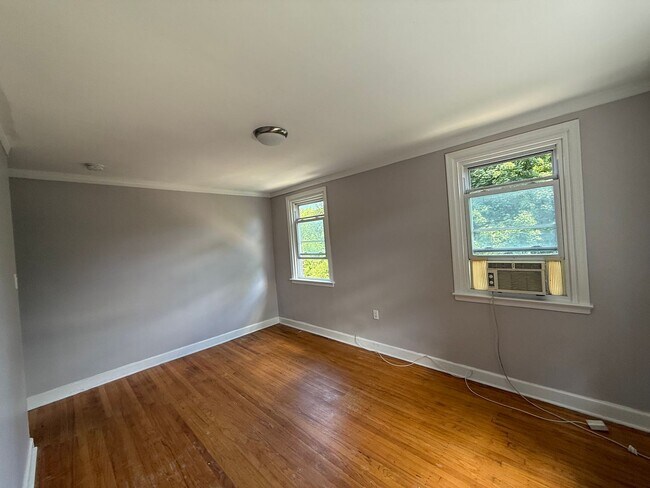 Building Photo - 2413 N 50th St