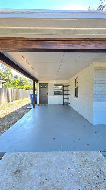 Building Photo - 1018 60th Ave N