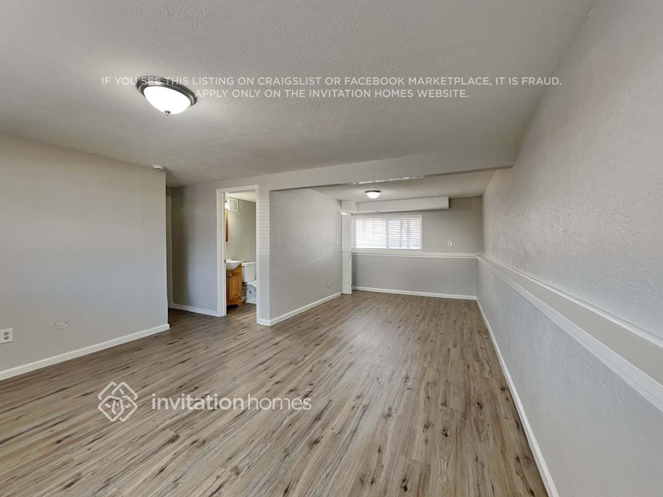 Building Photo - 3204 W 135th Ave