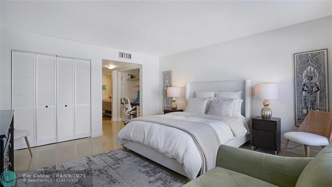Building Photo - 3900 Galt Ocean Dr