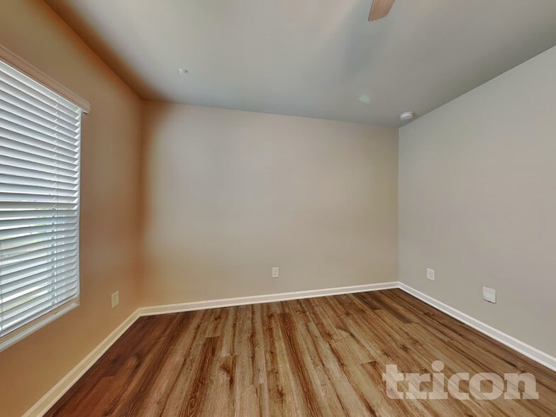 Building Photo - 15 Ridgewood Wy