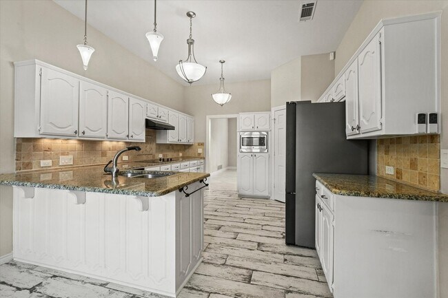 Building Photo - 4596 Adrian Way