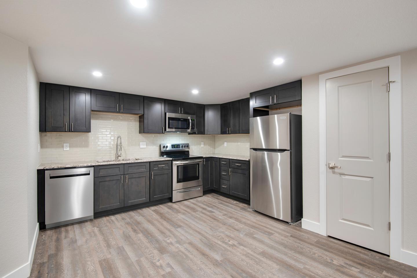 Building Photo - Striking Columbia Heights home near Berkeley Lake Park