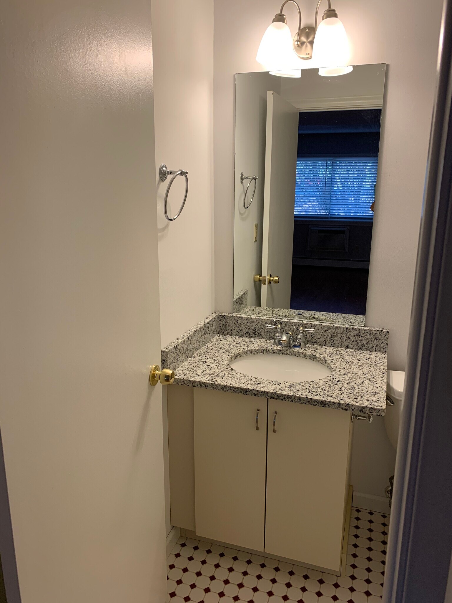 Building Photo - 83 Woodland Dr