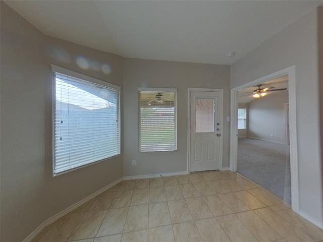 Building Photo - 1109 Forest Gln