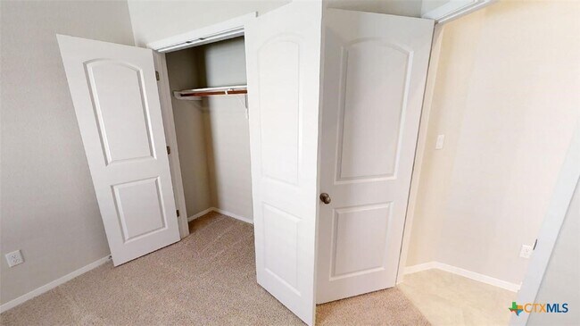 Building Photo - 185 Heather Glen Way