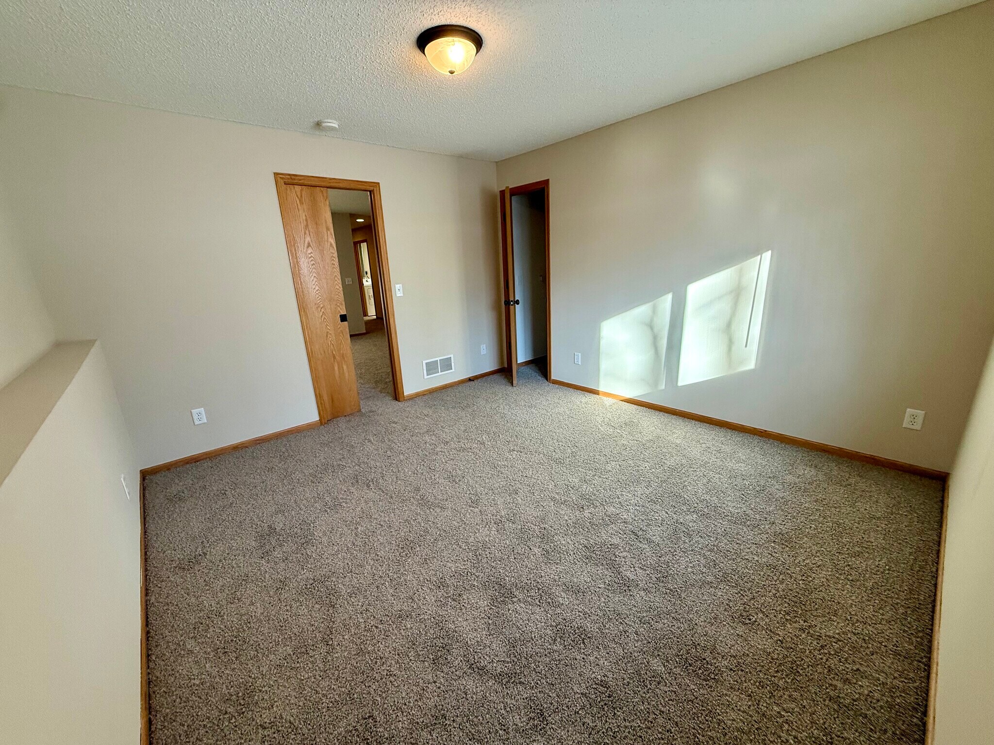 Building Photo - 176 Pheasant Ridge Dr