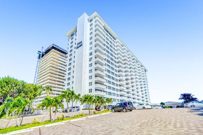 Building Photo - 4010 Galt Ocean Dr