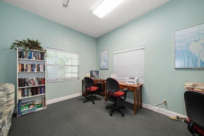 Building Photo - 12760 Indian Rocks Rd