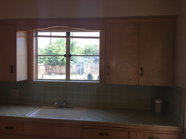 Building Photo - VOGT-120 West Pacheco