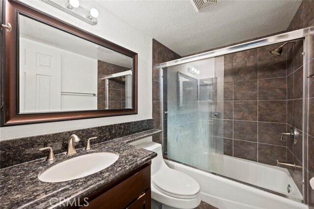 Building Photo - 36 Woodswallow Ln