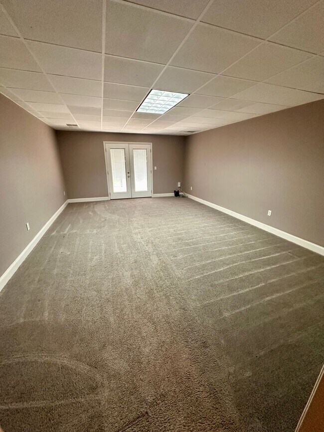 Building Photo - Coming Soon! Alabaster