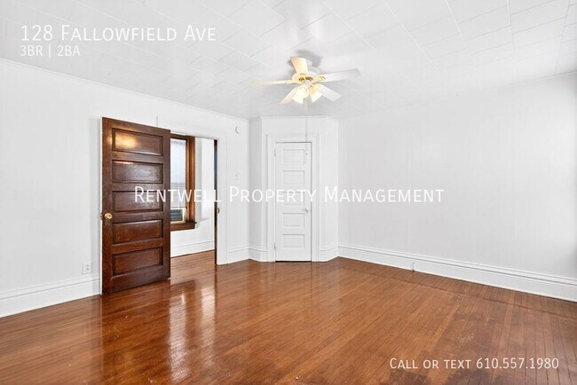 Building Photo - 128 Fallowfield Ave