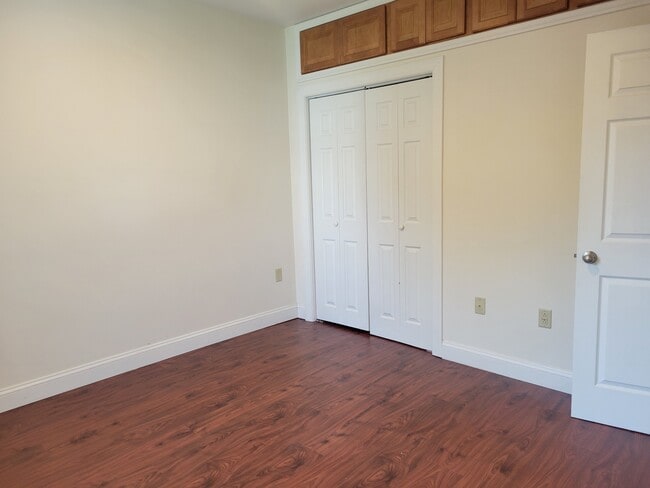 Building Photo - 66 E King St