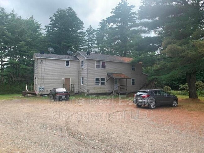 Building Photo - 959 Greenfield Rd