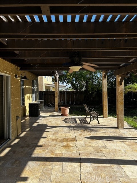 Building Photo - 3043 Champion St