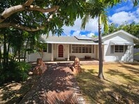 Building Photo - 4526 Aukai Ave