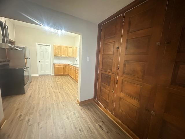 Building Photo - 1709 Ekin Ave