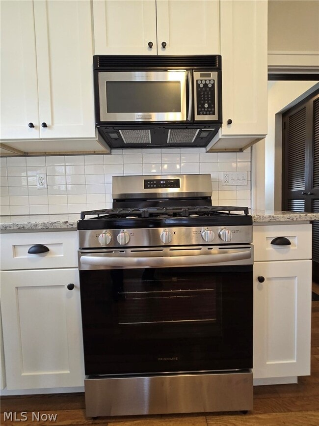 Building Photo - 13839 Clifton Blvd