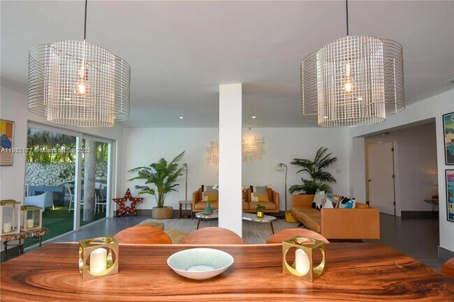 Building Photo - 641 86th St