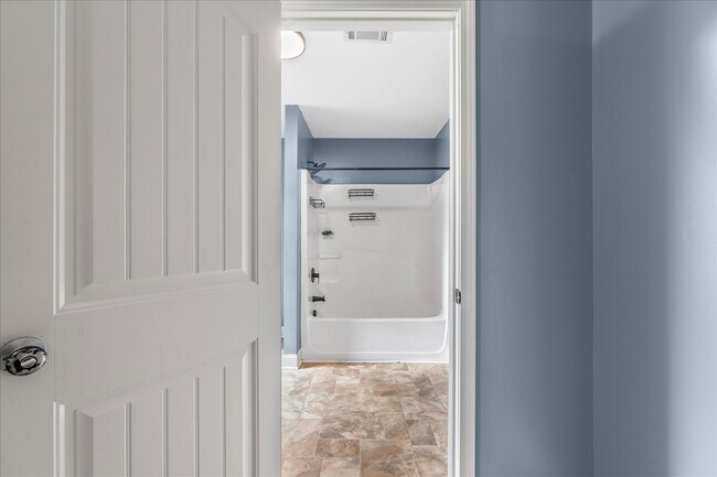 Building Photo - 2712 Big Dog Tr