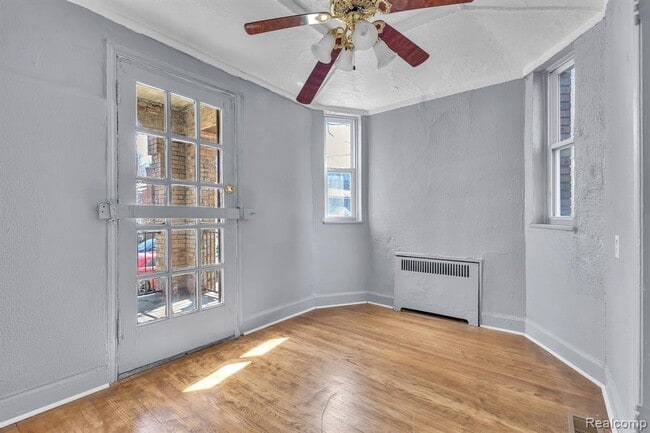 Building Photo - 17701 Manderson Rd