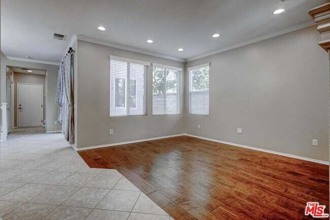 Building Photo - 11475 Fernside Ln
