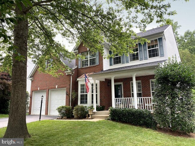 Building Photo - 15623 Sabine Hall Pl