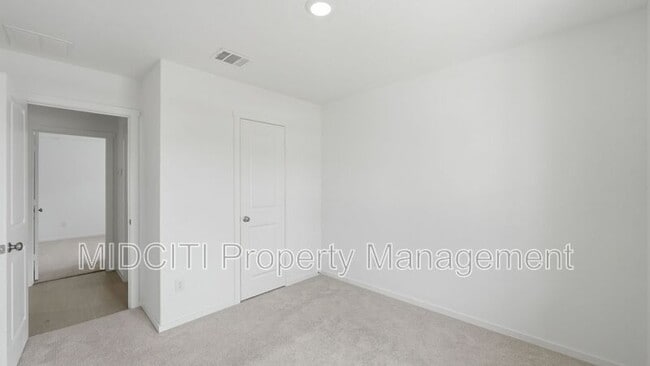 Building Photo - 9161 Luciano Pl