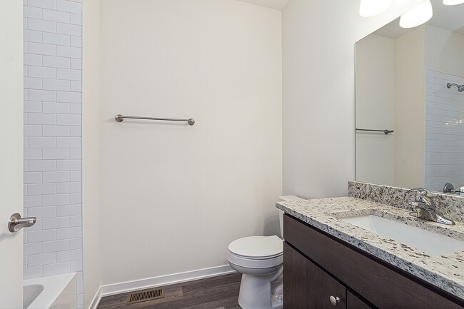 Building Photo - 64 Olympus Dr