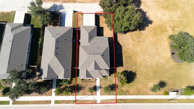 Building Photo - 2809 Stone Branch Dr